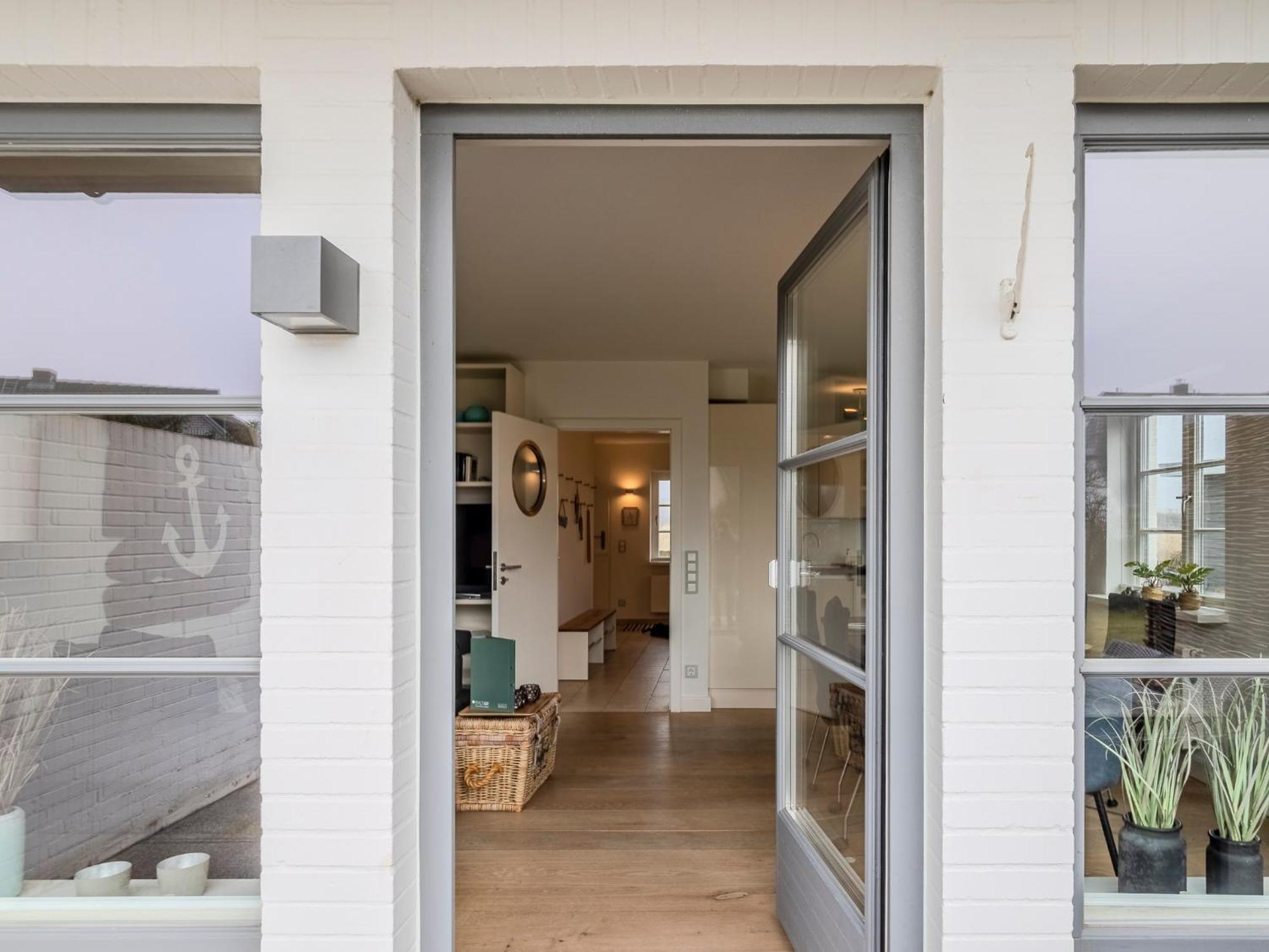 Haus Duenenwall, App 1